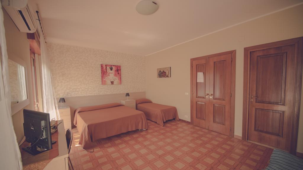 Cassiodoro Rooms Affittacamere Catanzaro Buitenkant foto
